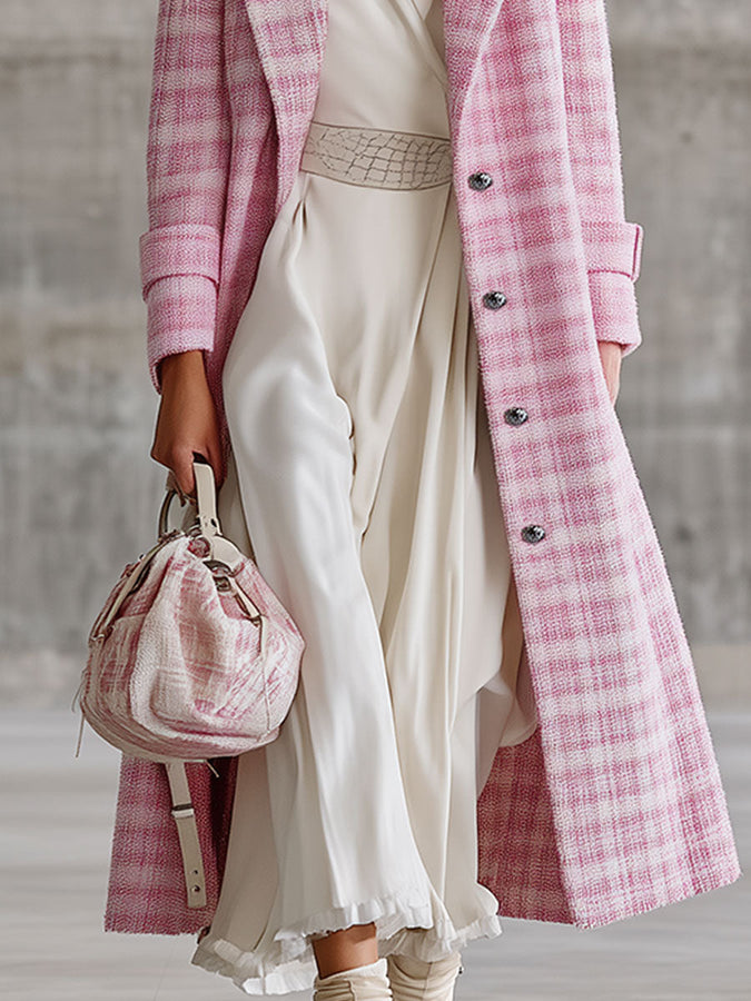 Veste en Laine à Motif Carreaux Roses : Élégance Rétro et Polyvalence
