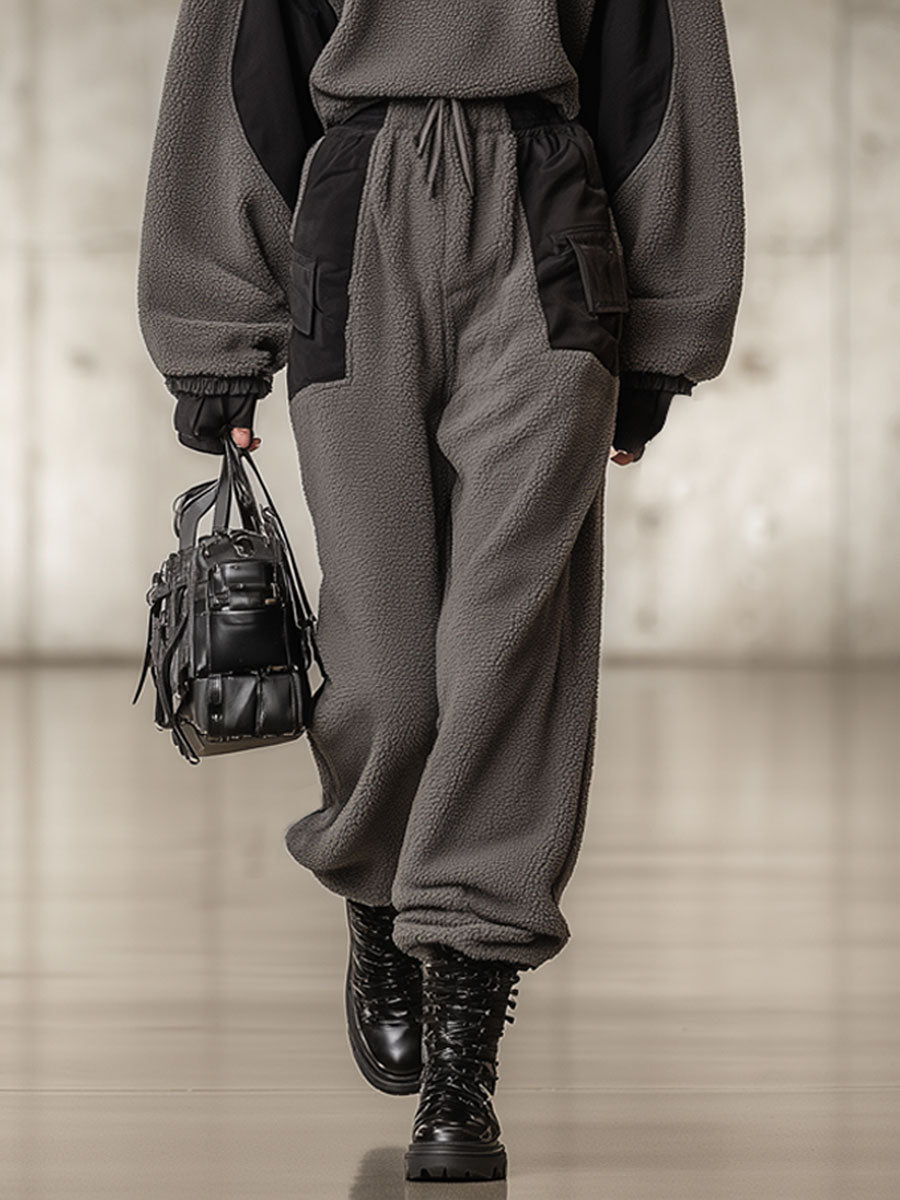 Ensemble Décontracté en Polaire : Sweatshirt à Capuche et Pantalon Gris Vintage