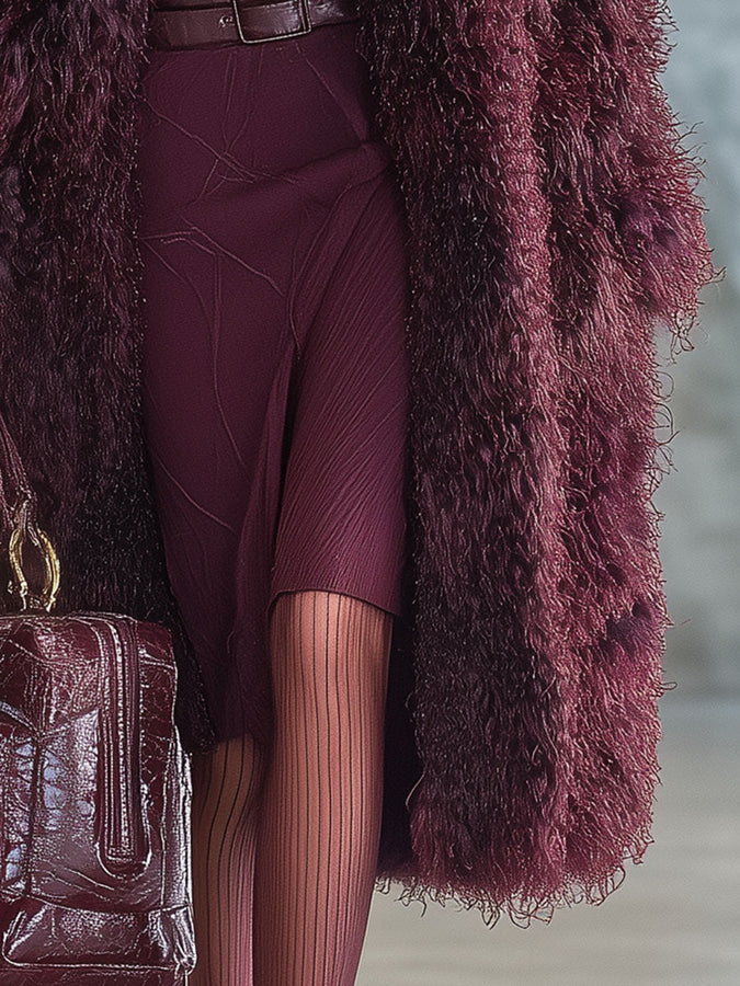 Élégant Manteau en Fausse Fourrure Prune : Chic et Sophistiqué