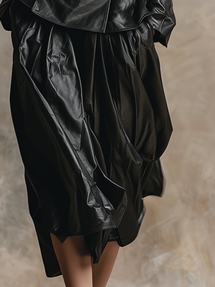 Ensemble Chic en Simili Cuir Noir : Jupe à Épaules Larges au Style Rétro