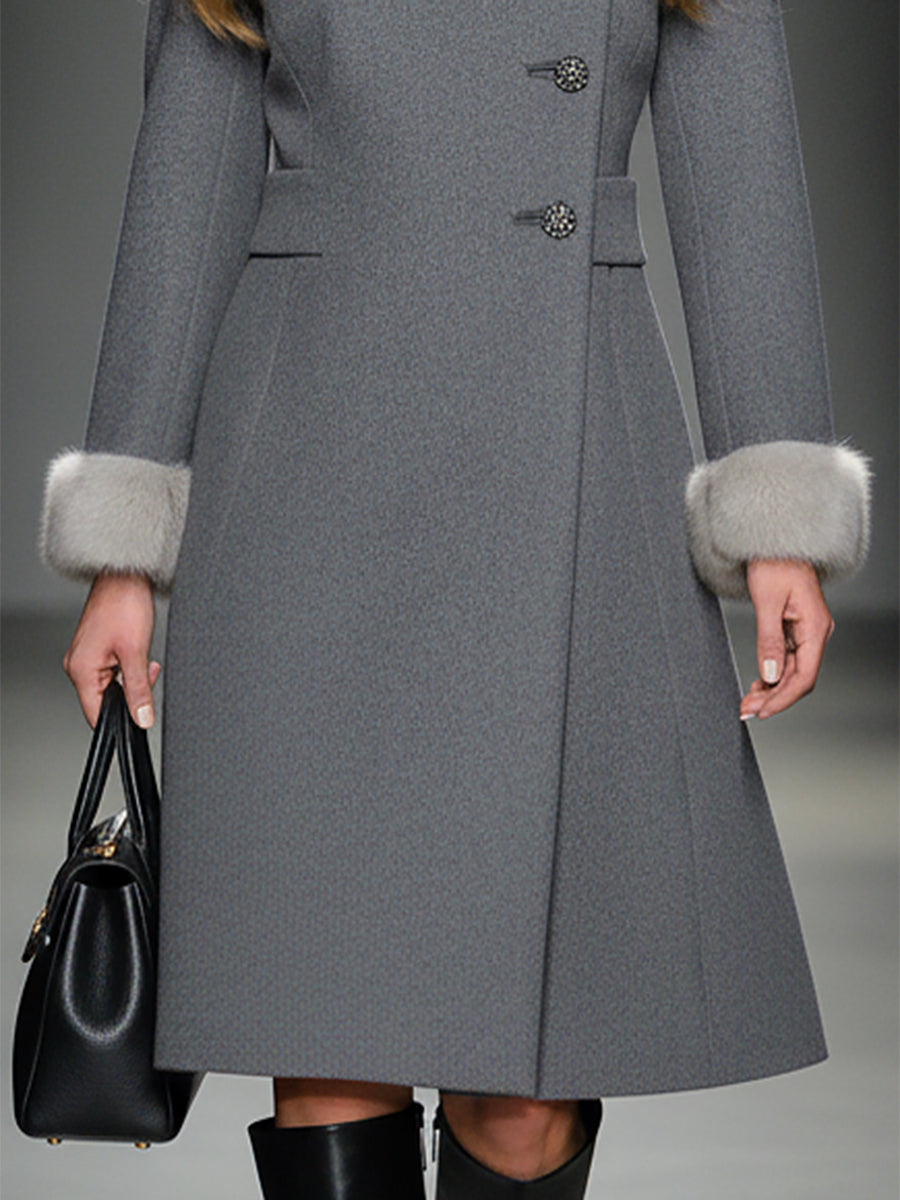 Élégant Manteau en Laine Grise avec Col en Fourrure Synthétique