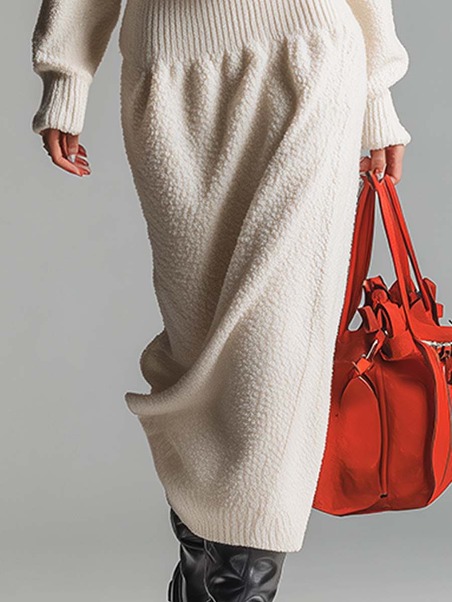 Robe Maxi en Polaire Écrue avec Accents en Cuir et Fermeture Demi-Zip