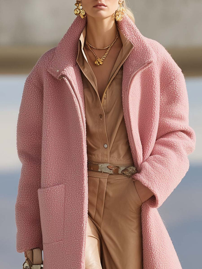 Veste en polaire rose à fermeture éclair : Élégance polyvalente avec revers tendance
