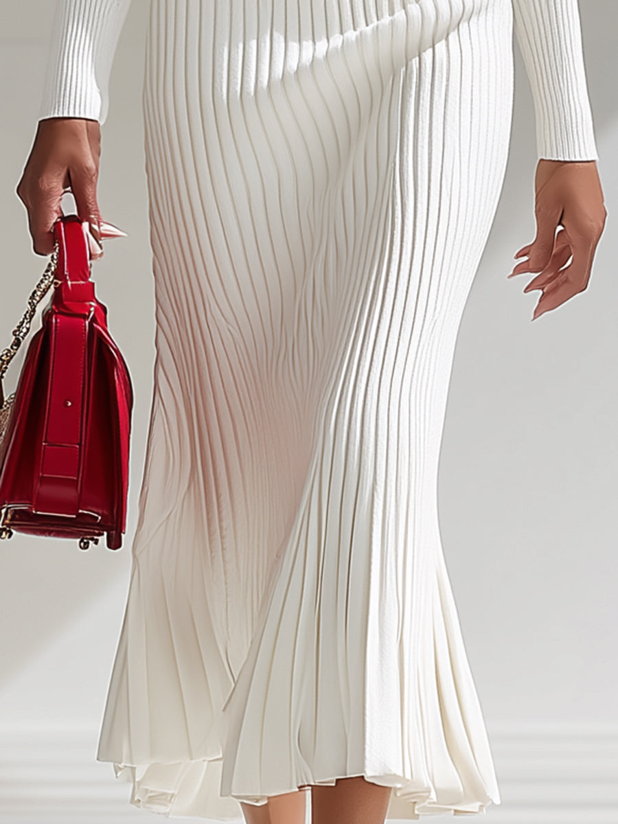 Maxi Robe en Laine Blanche avec Détails Boutonnés au Col