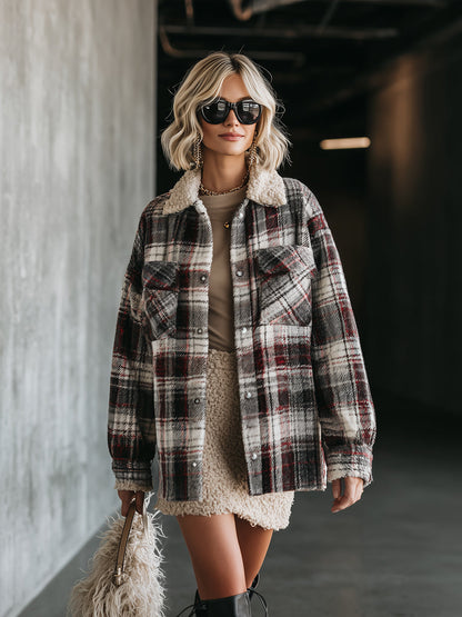 Veste en Laine à Carreaux Élégante