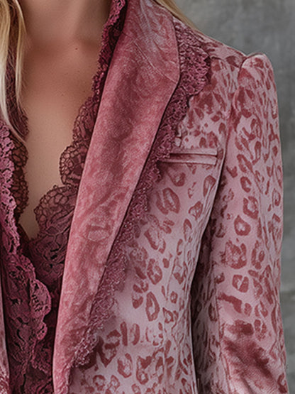 Veste Élégante en Velours à Imprimé Léopard Rose Rétro avec Détails en Dentelle