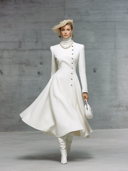 Élégant Manteau Long Blanc à Col Ronde : Un Indispensable Tendance