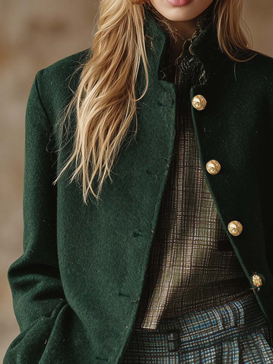 Veste en laine verte à col montant au style rétro