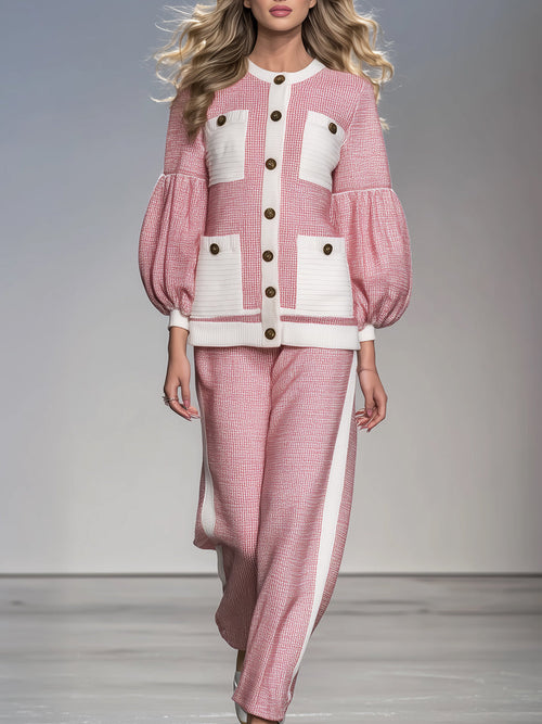 Ensemble Élégant : Pantalons Amples Roses et Haut à Manches Bouffantes Blanches avec Poches