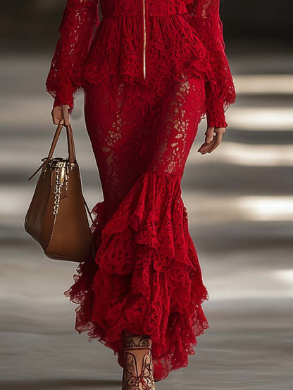 Robe Maxi Rouge en Dentelle : Élégance Longue avec Manches, Zip, Col en V et Volants