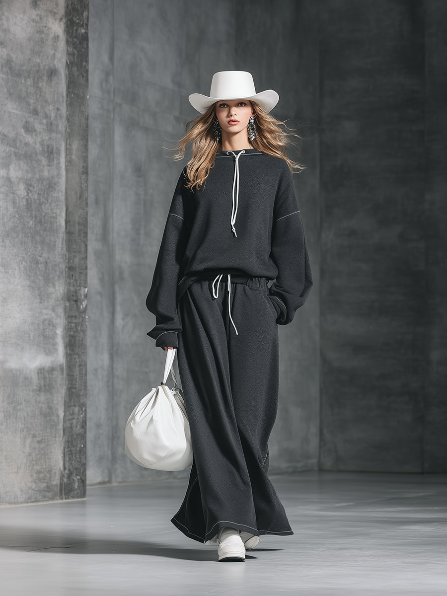 Ensemble Sportif : Sweat-Shirt à Col Rond et Pantalons Évasés