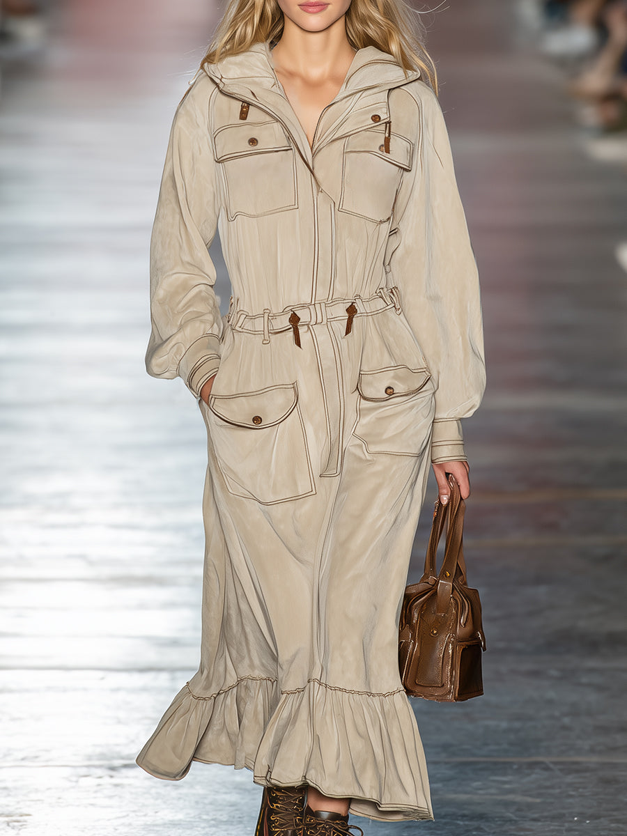 Robe Maxi Kaki Clair à Capuche avec Détails Rétro et Poches Pratiques