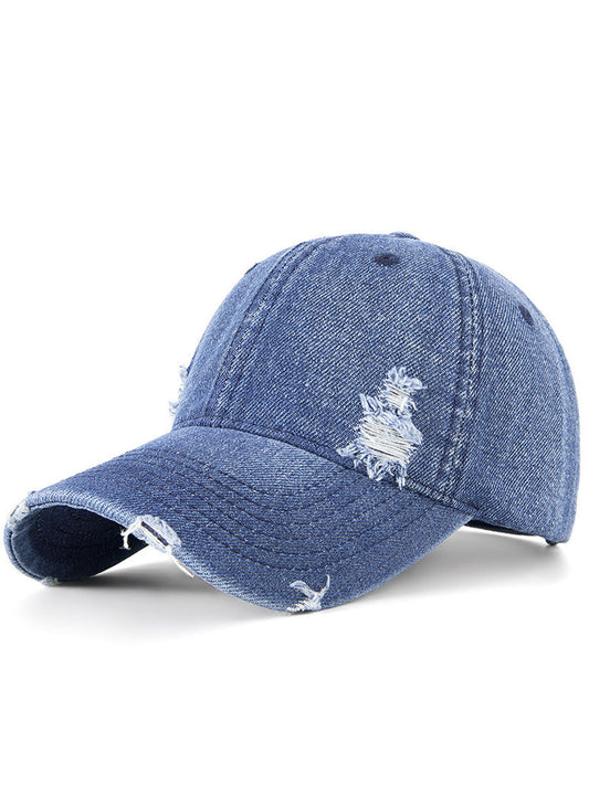 Casquette Décontractée en Jean Déchiré pour un Look Sportif