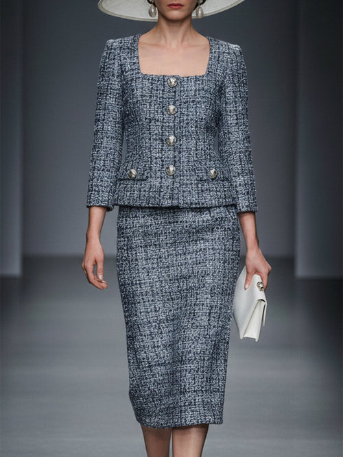 Ensemble Élégant : Veste Boutonnée à Col Carré en Tweed Bleu avec Jupe Coordonnée