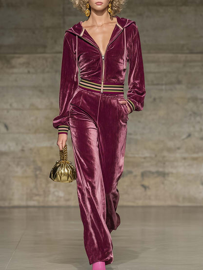 Ensemble Vintage en Velours Rouge Bourgogne : Sweat à Capuche avec Fermeture Éclair et Pantalon Chic