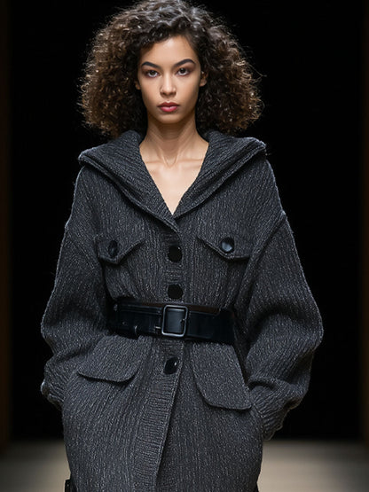 Veste à capuche en tricot oversize avec poches pratiques