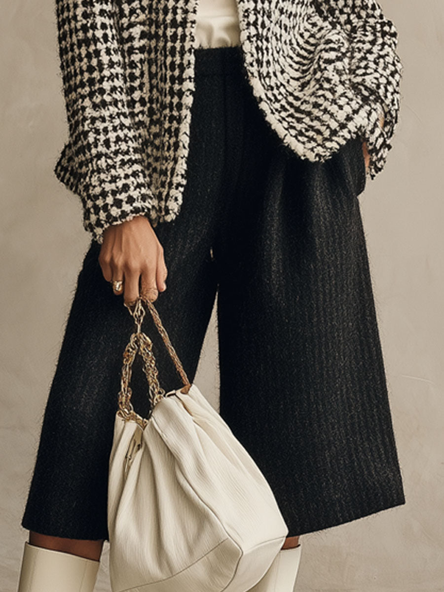 Ensemble Chic : Veste en Tweed Oversize et Pantalons Évasés