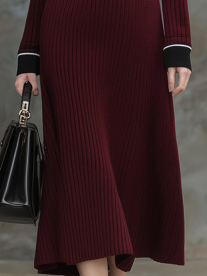 Robe Maxi en Angora Rouge avec Détails Noirs
