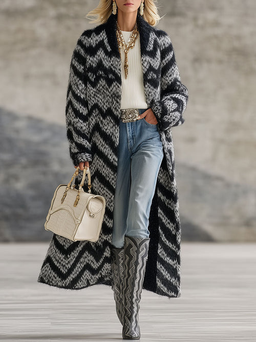 Vintage Zigzag Knit Cardigan in Black and White