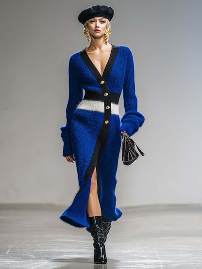 Robe Midi Tricotée Bleu Royal avec Col V et Détails de Boutonnage Oblique