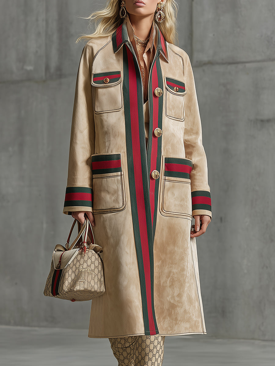 Veste en Faux Suède Beige avec Détails en Ruban Rouge et Vert – Élégance Minimaliste