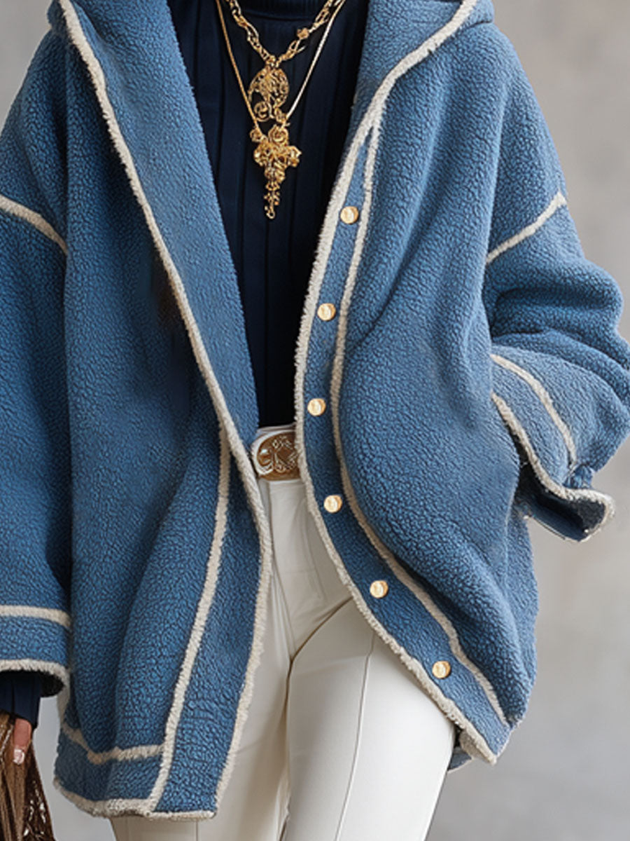 Veste en polaire oversize avec finition contrastée et boutonnage classique