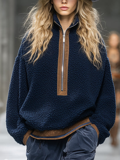 Pull Fleece Teddy Bleu avec Détails Marron Rétro et Chic