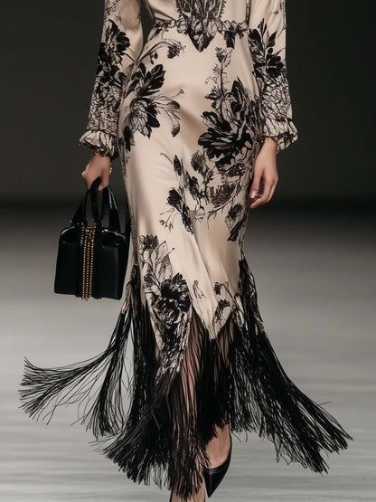 Robe Maxi Bohémienne en Satin Beige à Imprimé Floral avec Franges et Décolleté en V