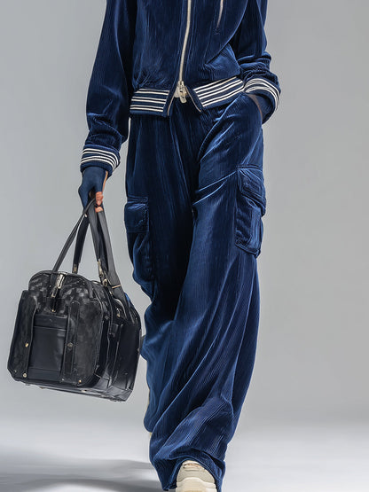 Ensemble Rétro en Cordon Bleu Foncé : Veste et Pantalon Chic