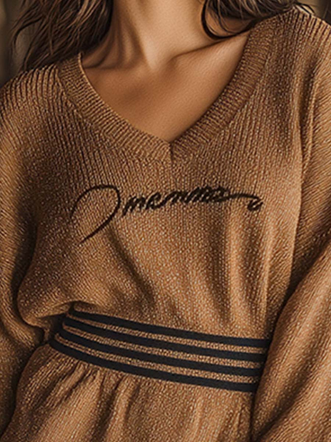 Robe Mini Tricot Marron Chiné : Style Décontracté Rétro avec Bordure Rayée