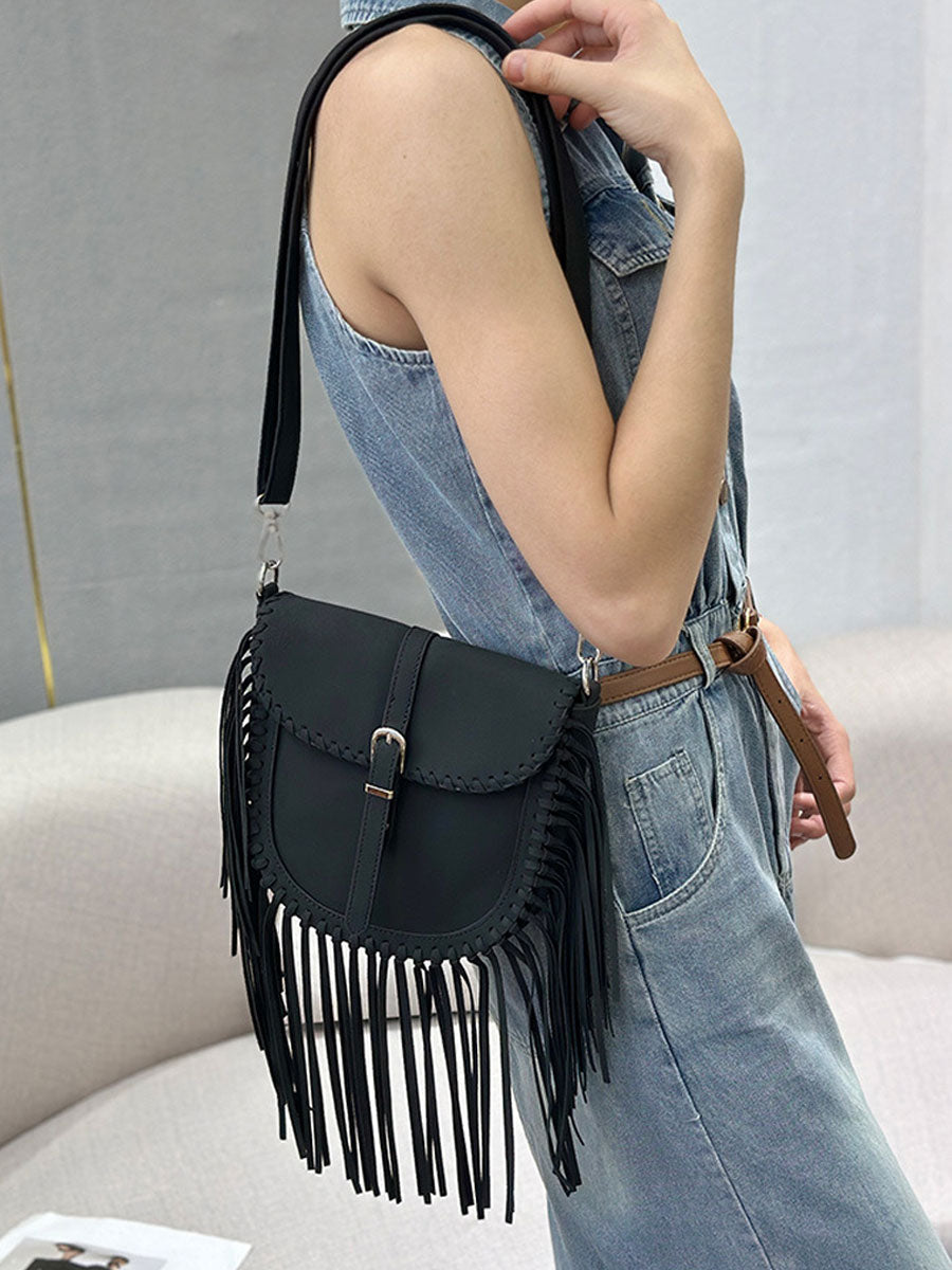 Vintage Bohème : Sac à Épaule en Suède avec Pompons