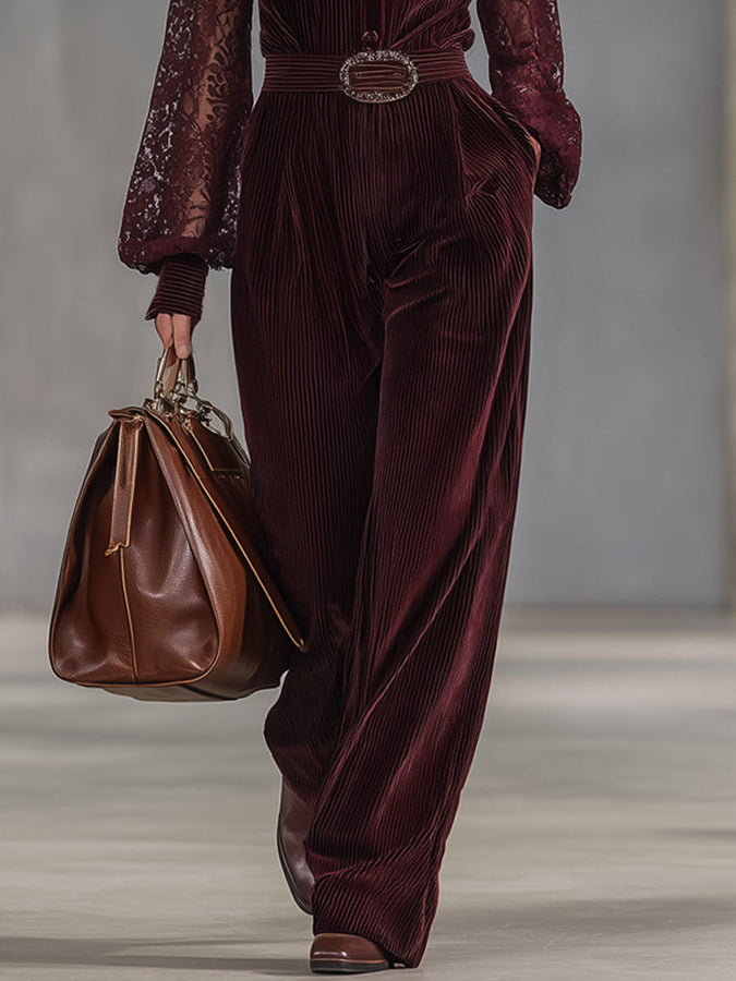 Combinaison Pantalon Large en Velours Côtelé Rouge Vin avec Détails en Dentelle et Manches Longues – Style Rétro
