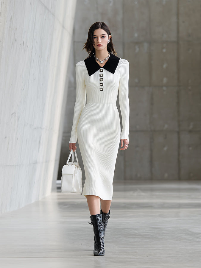 Robe Midi Tricotée Blanche avec Détails Noir et Argent en Patchwork