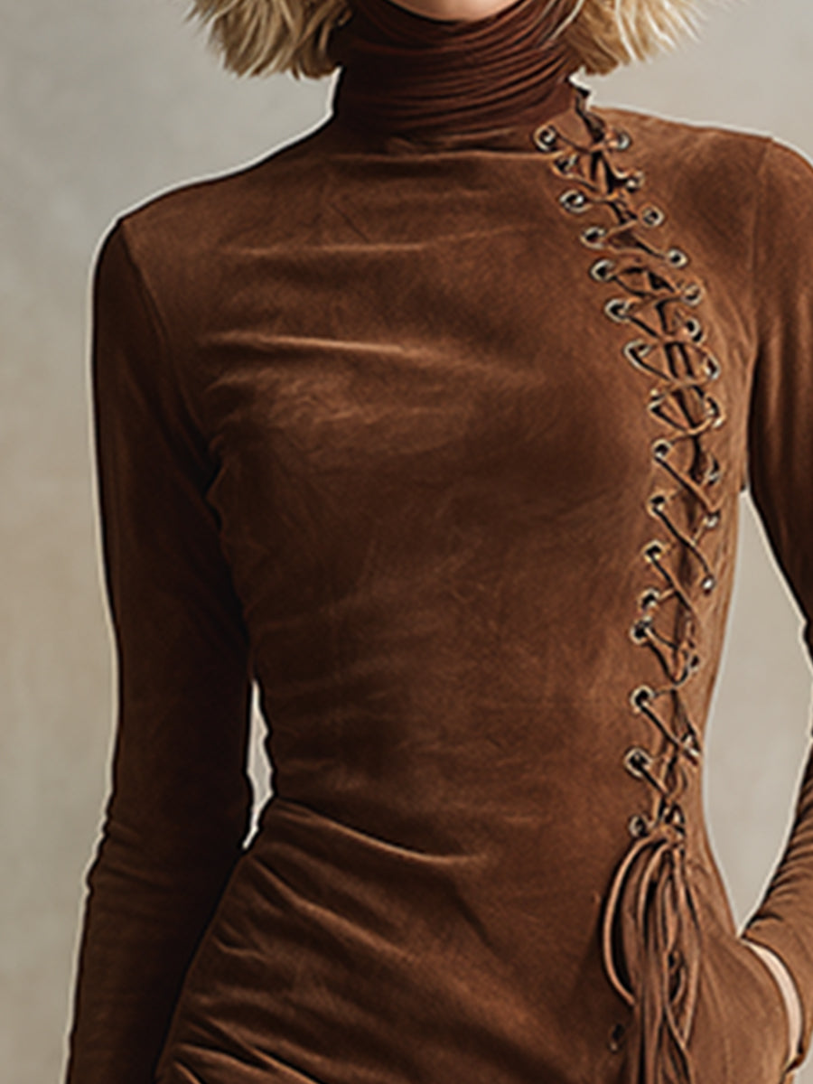 Robe Midi Vintage Western en Suédine Marron avec Col Roulé et Détails à Lacets