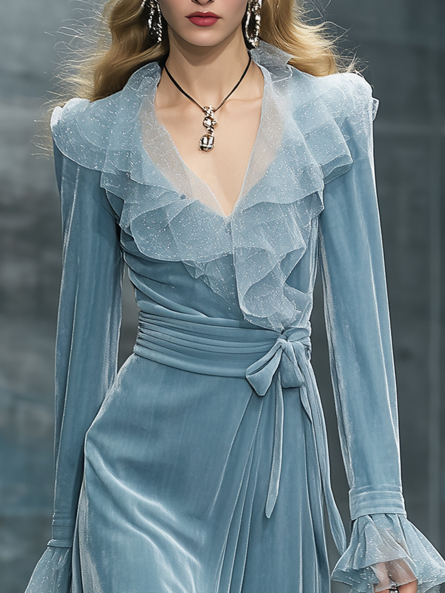 Maxi Robe en Velours Bleu Clair avec Col Rétro en Gaze