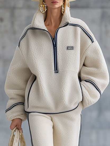 Ensemble Polaire Beige avec Détails Bleus Rétro : Sweatshirt et Pantalon Confort