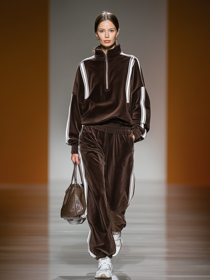 Ensemble Sportif Rétro : Sweat-shirt à Col Montant Zippé et Pantalon Contrasté