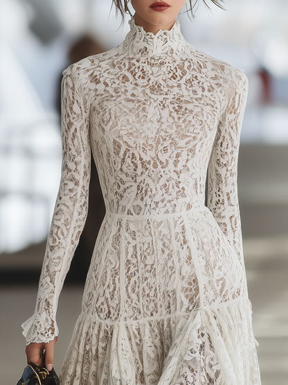 Robe Maxi Rétro en Dentelle Élégante avec Col Montant et Manches Longues