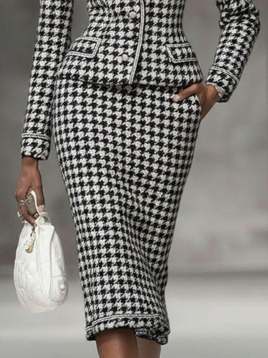 Chic Ensemble Blazer et Jupe à Motif Carreaux Noir et Blanc