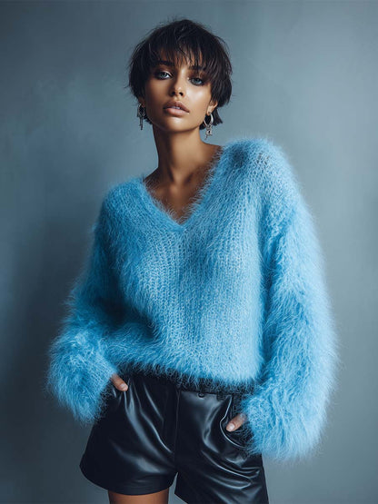 Léger pull en laine bleu clair à col en V - Élégance décontractée