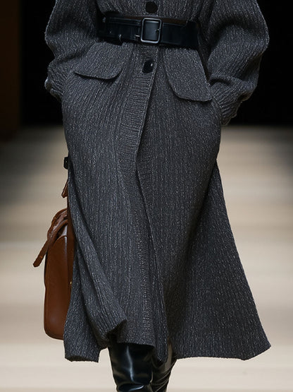 Veste à capuche en tricot oversize avec poches pratiques