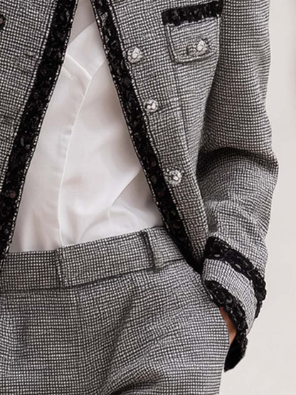 Chic et Classique : Veste en Laine Grise