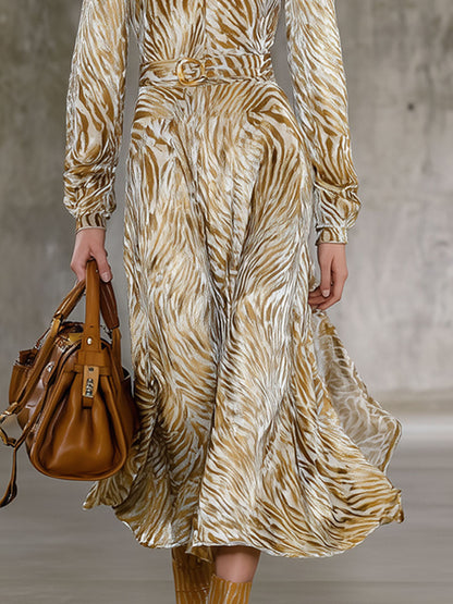 Robe Midi Velours Champagne à Manches Longues - Élégance Rétro avec Motif Zèbre