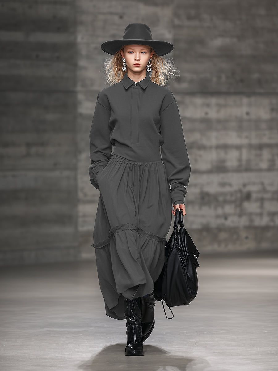 Robe Maxi Grise à Col Roulé et Volants - Élégance Sportive Décontractée