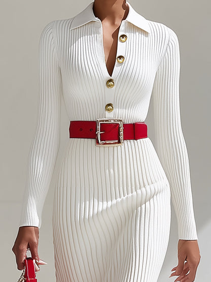 Maxi Robe en Laine Blanche avec Détails Boutonnés au Col