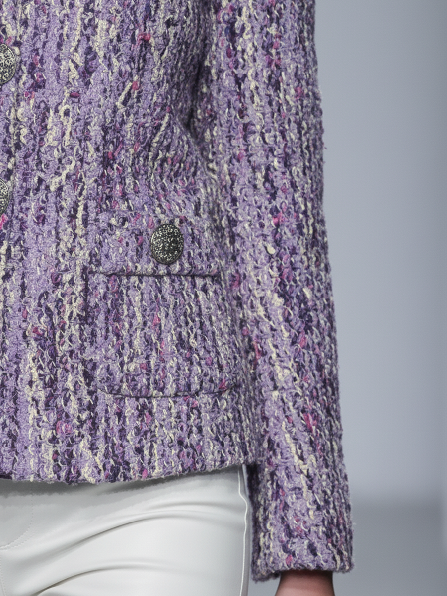 Veste courte en tweed violet à col rond avec boutons élégants