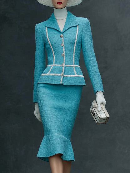 Ensemble Élégant en Tweed Bleu avec Détails en Sangle Blanche