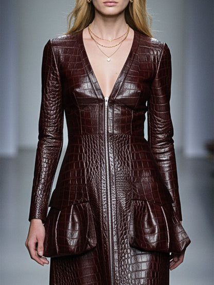Robe Midi en Cuir PU Rouge Brun à Motif Crocodile avec Décolleté en V et Zip Chic