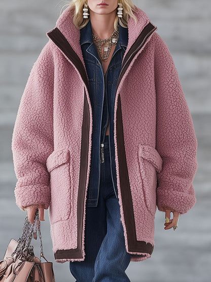 Veste en polaire rose avec accents en suède synthétique - Chic nomade urbain rétro