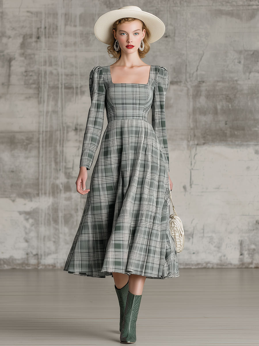 Robe Midi Vintage à Motif Carreaux avec Col Carré